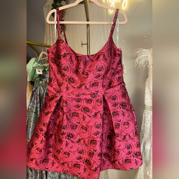 NWT Jovani Floral Printed Scoop Neck Cocktail Dress - Picture 7 of 10